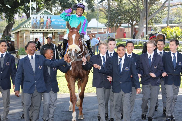 Khanya Sakayi (Candiese Marnewick)